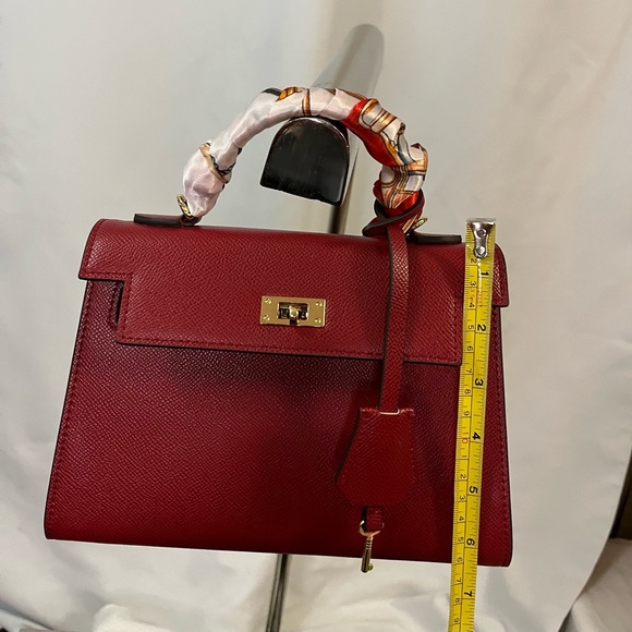 Red Kelly Style Top Handle Structured Satchel with Turn Lock and Key #valentines - Picture 2 of 12